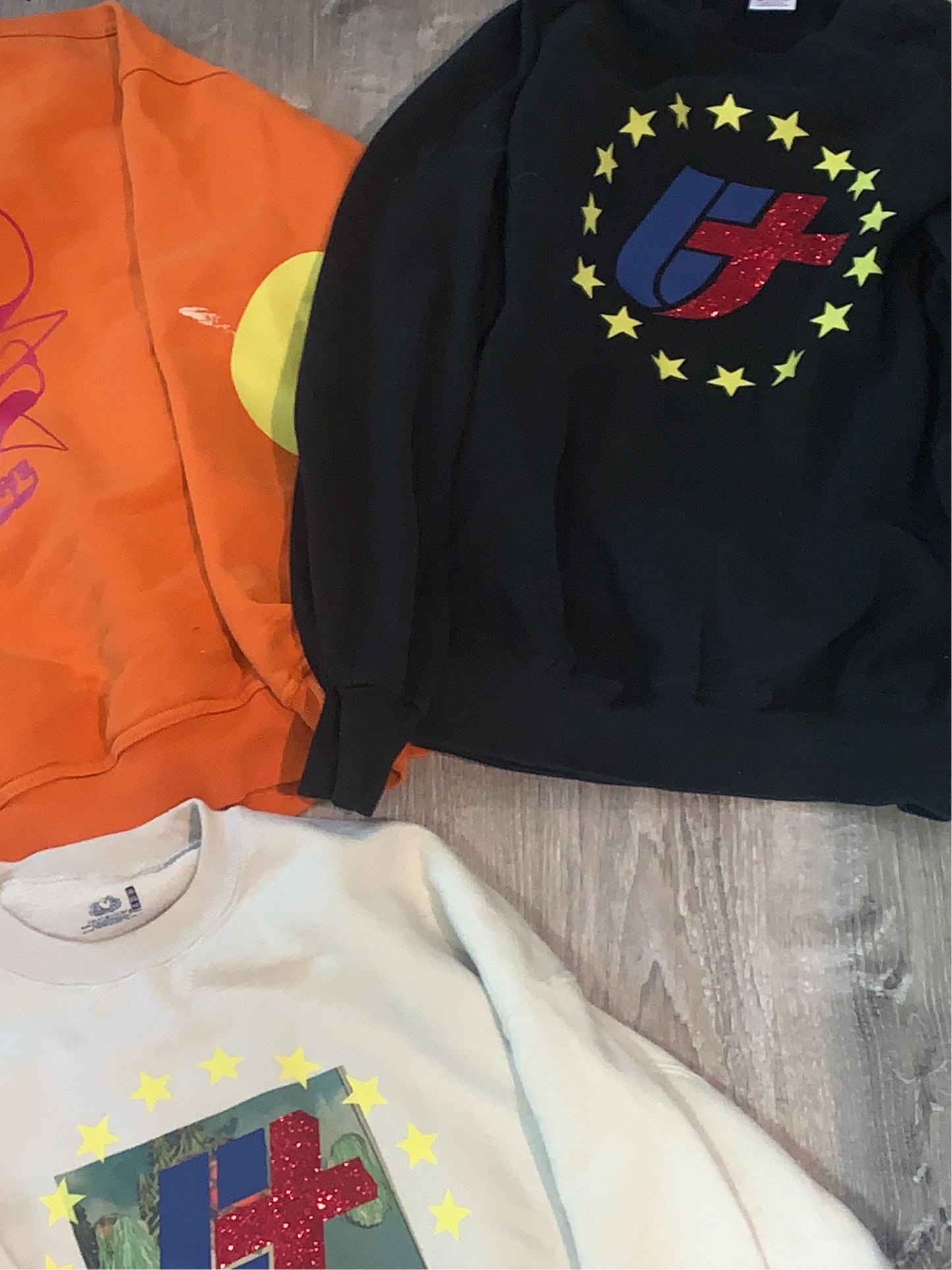 UT Logo Star Sweatshirt