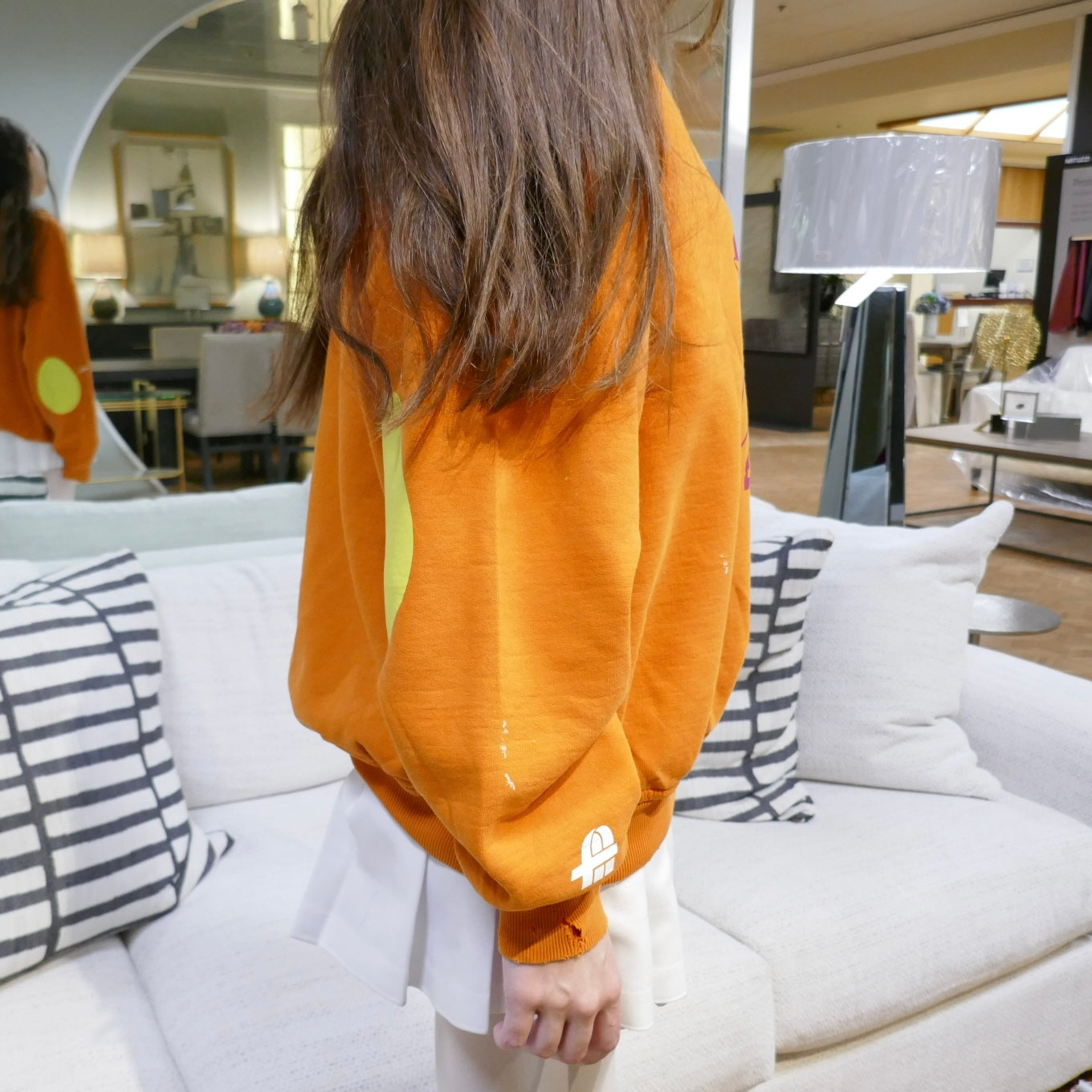 UT Quahog Cartoon Egg Sweatshirt